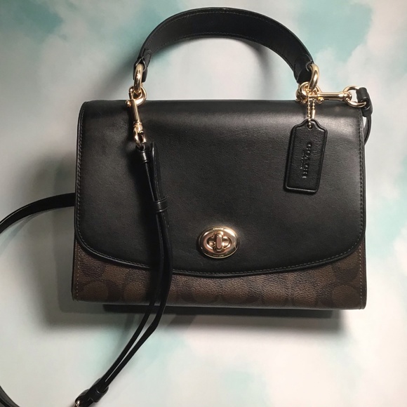 Coach Turnlock Handbag - Picture 1 of 3